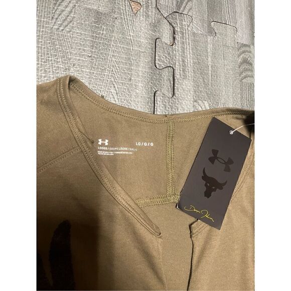 Under Armour Dwayne Johnson Rock Green Skull Cropped Loose Tee Top L Large Women - Picture 4 of 7